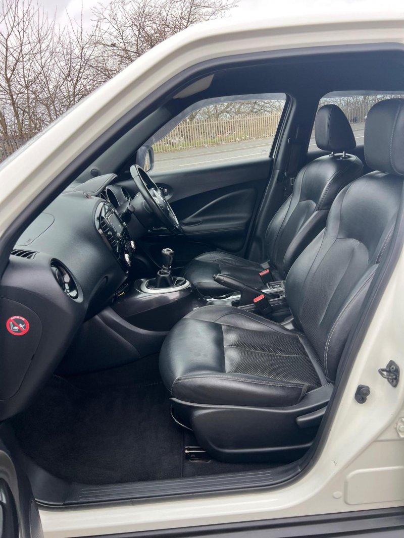 NISSAN JUKE
