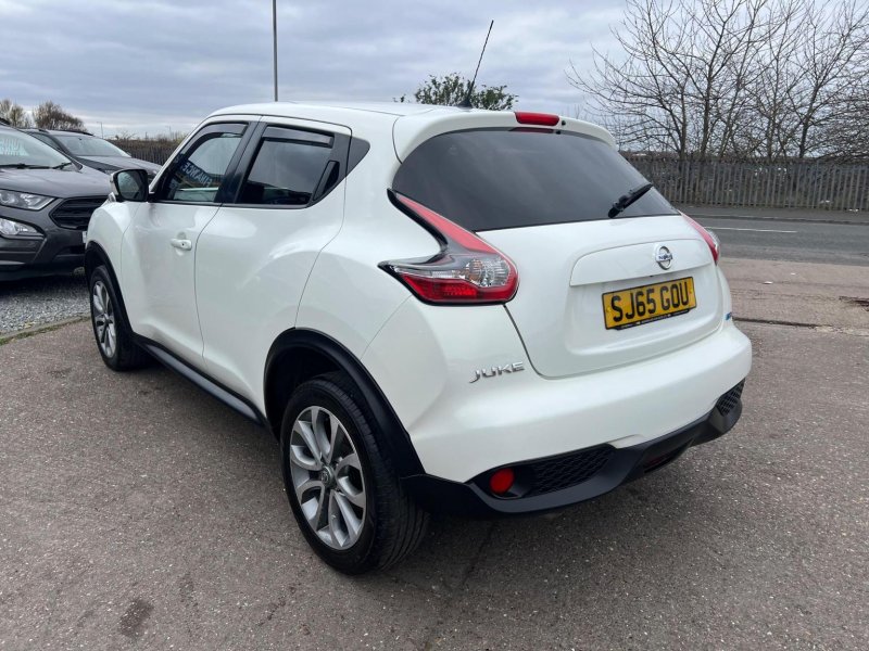 NISSAN JUKE