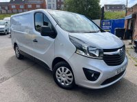 VAUXHALL VIVARO