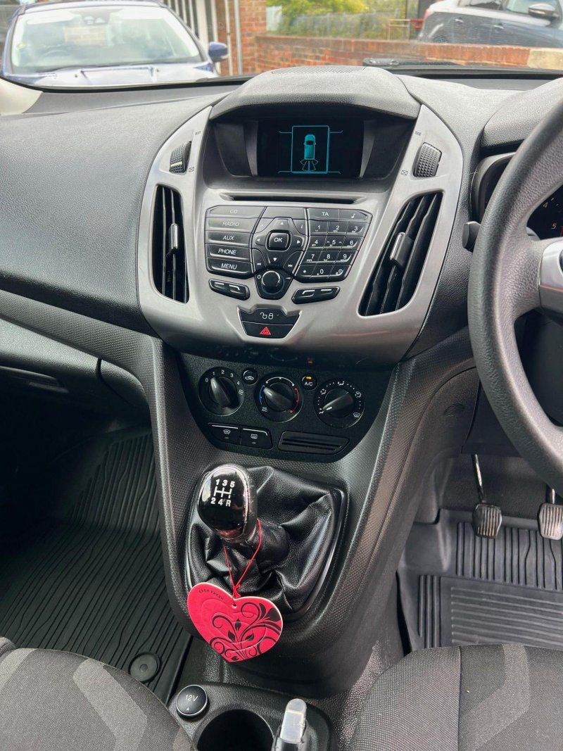 FORD TRANSIT CONNECT