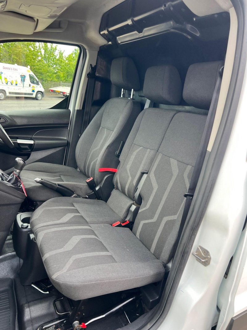 FORD TRANSIT CONNECT